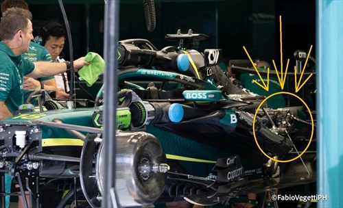 Newey a nudo, le foto dei cinematismi interni della sospensione posteriore. E non solo - Newey a nudo, le foto dei cinematismi interni della sospensione posteriore e della PU