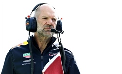 Newey: Il divario tra le scuderie può allargarsi per un aspetto. In F1 vetture troppo pesanti  - Newey: Il divario tra le scuderie può allargarsi per un aspetto. In F1 vetture troppo pesanti 