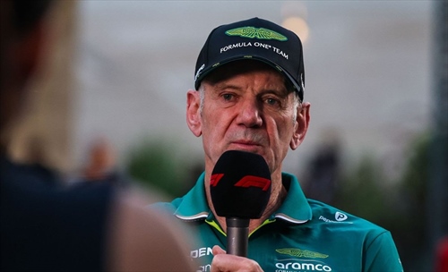 Newey shock: «Non finiremo la gara. Rischiamo danni permanenti ai nervi dei piloti»