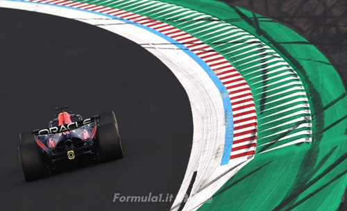 Non è un semplice addio: è il colpo che racconta la vera crisi Red Bull