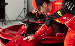 Non solo Red Bull, anche Ferrari toglie ingegneri alla Mercedes - Non solo Red Bull, anche Ferrari toglie ingegneri alla Mercedes