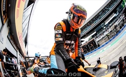 Norris contro Leclerc e la FIA: «Non gareggio per farmi superare» - Norris contro Leclerc e la federazione: «Non gareggio per farmi superare»
