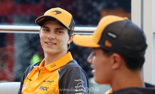 «Norris favorito»: il post sospetto di Piastri accende la tensione in McLaren - «Norris favorito»: il post sospetto di Piastri accende la tensione in McLaren