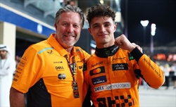 Norris guida la McLaren al Costruttori: «Un viaggio incredibile«