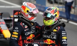 Norris, Hamilton o Alonso? Marko individua il sostituto di Perez: «Vogliamo un numero 2»