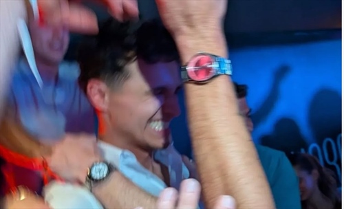 Norris non bada a spese per i festeggiamenti: il conto della serata - Norris non bada a spese per i festeggiamenti: il conto a cinque zeri