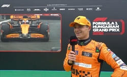 Norris non festeggia la pole: «Il vero obiettivo è vincere domani»