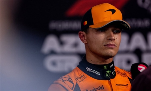 Norris rallenta a Baku, Stella lo difende: «Serve una McLaren più veloce»
