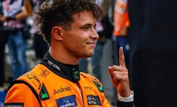 Norris resta cauto: «Ottima pole, ma domani sarà difficile con Max»