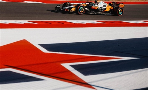 Norris si accontenta del secondo posto: «Charles difficile da superare»