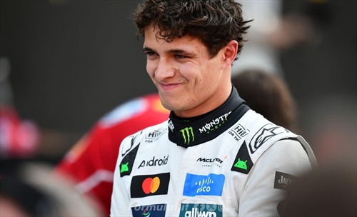 Norris strappa una pole dominante: la caccia al Titolo è aperta