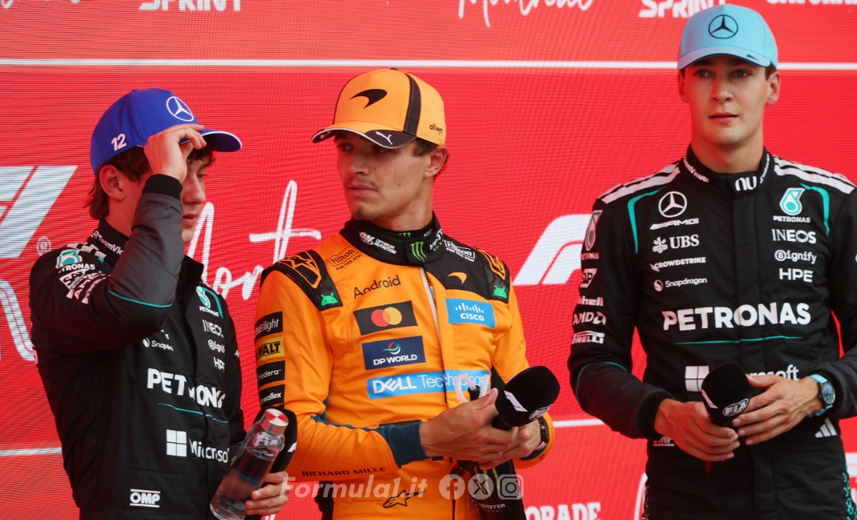 Norris sul duello Mercedes: «Bello vederli lottare: ero pronto a cogliere l'occasione»