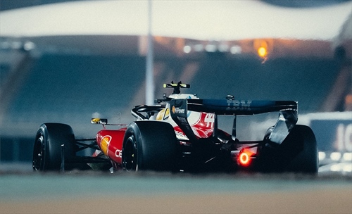 Nuove regole, vecchi problemi: l’allarme di Ecclestone scuote la Formula 1 - Nuove regole, vecchi problemi: l’allarme di Ecclestone scuote la Formula 1