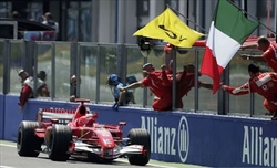 Ocon parla del suo idolo: «Schumacher pilota più completo di sempre» - Ocon parla del suo idolo: «Schumacher pilota più completo di sempre»