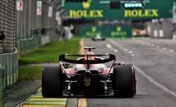 Ora è brillante in qualifica, ma opaca in gara: è un'Aston Martin «down under» - Ora è brillante in qualifica, ma opaca in gara: è un'Aston Martin «down under»
