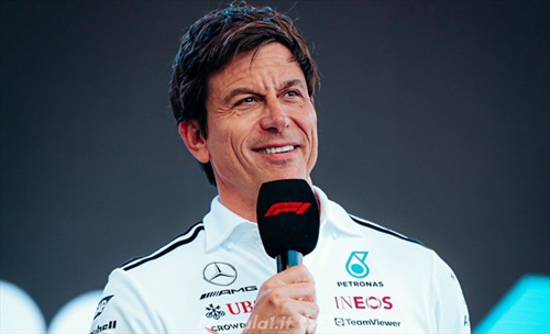 Ordini di squadra in McLaren, Wolff avverte: «Precedente difficile da cancellare»