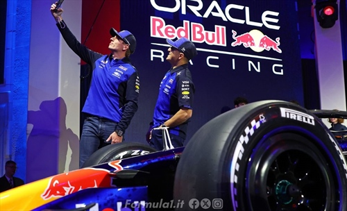 «Partire da zero sarà utile»: Hadjar racconta il suo salto nel team Red Bull - «Partire da zero sarà utile»: Hadjar racconta il suo salto nel team Red Bull