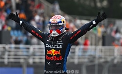 Patrese: «Verstappen come Senna e Schumacher, oggi non c'è nessuno come lui»