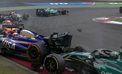 Penalità - Krack non ci sta: «10'' ad Alonso e alle Ferrari nulla. Incoerenza su Stroll»