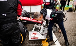 Perchè l'Alfa Romeo dovrebbe restare in F1, e perchè rifiuta un impegno tecnico - Perchè l'Alfa Romeo dovrebbe restare in F1, e perchè rifiuta un impegno tecnico