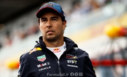 Perez: «Avevo altre opzioni. La Red Bull ti toglie tutto, ma ho deciso di restare»