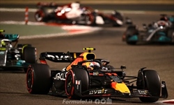 Perez fiducioso: Il team saprà superare le difficoltà. Jeddah? Sarà pazzesco con queste vetture - Perez fiducioso: Il team saprà superare le difficoltà. Jeddah? Sarà pazzesco con queste vetture