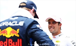 Perez, il confronto con Verstappen 'pesa': «Con un altro compagno sarebbe stato diverso»
