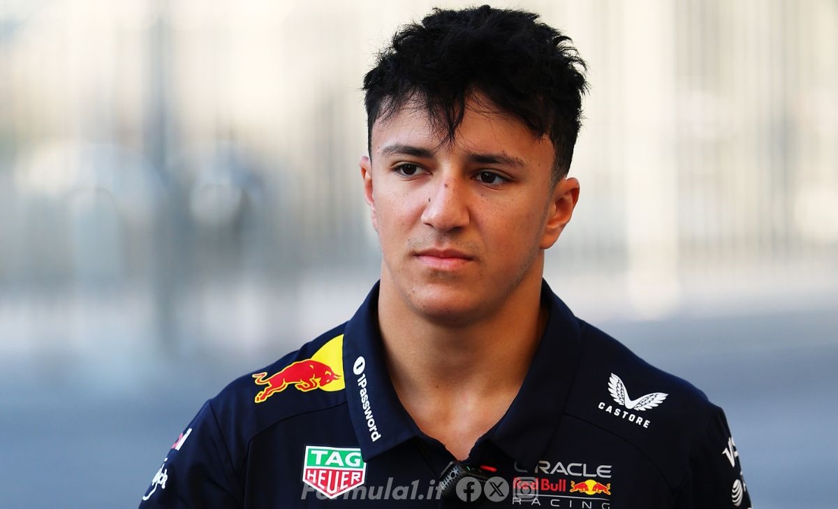 Perfezionismo come parola d'ordine: Hadjar pronto alla sfida Verstappen 