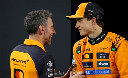 Piastri accostato a Schumacher e Alonso: «Non sono perfetto e neanche loro» - Piastri accostato a Schumacher e Alonso: «Non sono perfetto e neanche loro»