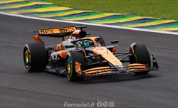 Piastri beffa Norris, Leclerc può sperare e Verstappen sotto pressione: analisi telemetria SQ