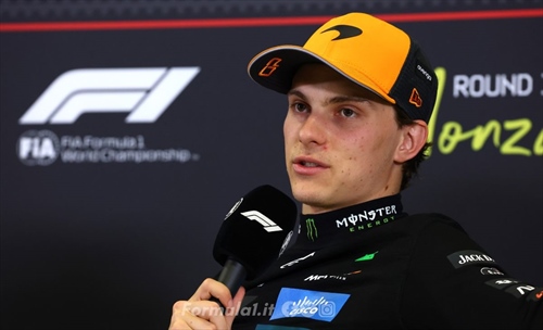 Piastri rispetterà il volere McLaren: «Non posso vincere senza il successo del team»