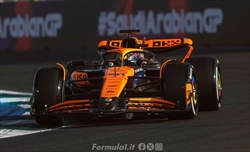 Piastri: «Senna o Prost? Il mio stile di guida è molto più simile a quello del francese» - Piastri: «Senna o Prost? Il mio stile di guida molto più simile a quello del francese»