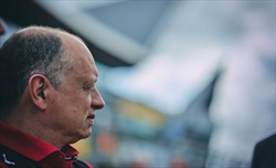 Pirelli o Bridgestone dal 2025, Vasseur dice la sua: «Fiducia in entrambi ma è una sfida difficile»