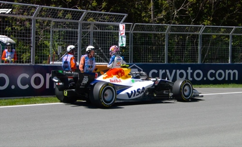 PL1 interrotte in Canada: Lawson fermo in pista - PL1 interrotte: Lawson fermo in pista