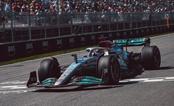 Porpoising, Wolff: «Dobbiamo cambiare approccio. Compriamo i mezzi e riasfaltiamo le piste» - Porpoising, Wolff: «Dobbiamo cambiare approccio. Compriamo i mezzi e riasfaltiamo le piste»