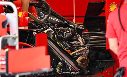 Power Unit Ferrari: l'acciaio per sfidare la Mercedes e il suo motore 'legale'