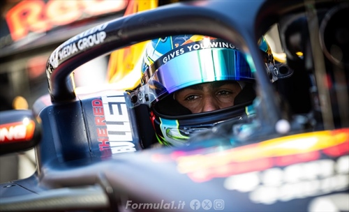 Primo test andato per Lindblad: vicino il debutto in F1?