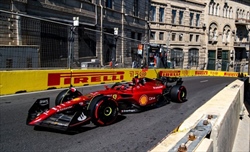 Prove Libere 2 GP Azerbaijan 2022: buoni riscontri dall'ala posteriore Ferrari, noie DRS in Red Bull