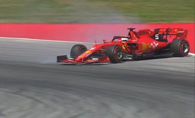 Prove libere Austria: Leclerc chiude in testa nelle FP2, Vettel evita il muro dopo un errore - Prove libere Austria: Leclerc chiude in testa nelle FP2, Vettel evita il muro dopo un errore