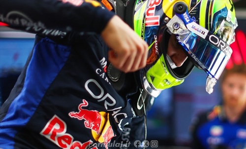 «Può farcela con Max»: Albon e Perez sorprendono e puntano tutto su Hadjar