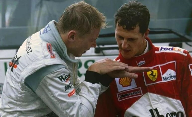 Quando Hakkinen spiegò un sorpasso a Schumacher, e che sorpasso: Spa 2000 Quando Hakkinen spiegò un sorpasso a Schumacher, e che sorpasso: Spa 2000