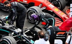 Quando Hamilton vinse su tre ruote: GP Gran Bretagna 2020 - Quando Hamilton vinse su tre ruote: GP Gran Bretagna 2020