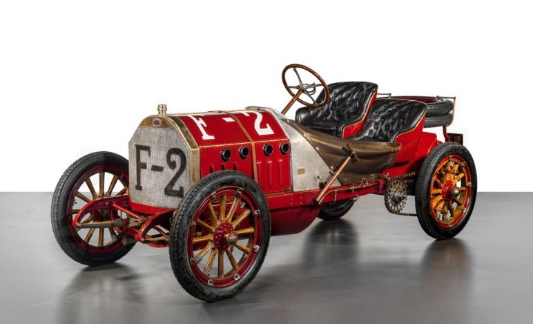 Quella volta che la Ferrari cambiò nome e colore in F1