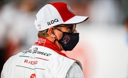 Raikkonen controcorrente: Max-Lewis? Sfida artefatta. Io coinvolto in cose peggiori... - Raikkonen controcorrente: Max-Lewis? Sfida artefatta. Io coinvolto in cose peggiori...