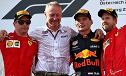 Raikkonen 'riabbraccia' la Formula 1