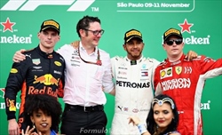 Raikkonen 'riabbraccia' la Formula 1... sul campo da calcio: partita stellare a Monaco - Raikkonen 'riabbraccia' la Formula 1