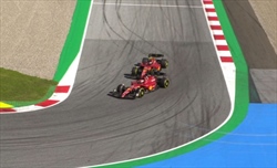 Ralf Schumacher sulla Ferrari: «Così aiutano la Red Bull, come se vogliano rivedere Max campione»