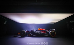 RB20, le prime parole dei piloti Red Bull. Verstappen: «Mi sono sentito a mio agio» - RB20, Le prime parole dei piloti. Verstappen: «Feeling buono. Mi sono sentito a mio agio»
