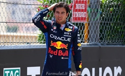 Red Bull, c'è sgomento dopo l'incidente di Perez. Cifre ingenti e rischio penalità