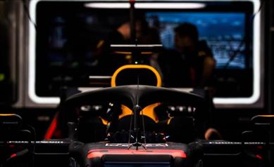 Red Bull: chi non risica non rosica - Red Bull: chi non risica non rosica